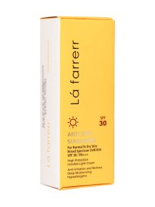 کرم ضد آفتاب و ضد لک بی رنگ SPF30 لافارر پوست خشک و معمولی با حجم 40 میلی لیتر - Image 2