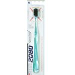 مسواک زغالی کلاسیک دنتال کلینیک 2080 با برس متوسط