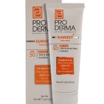کرم ضد آفتاب فاقد چربی پرودرما  SPF50 بی رنگ مناسب پوست های چرب و جوش دار با حجم 40 میلی لیتر