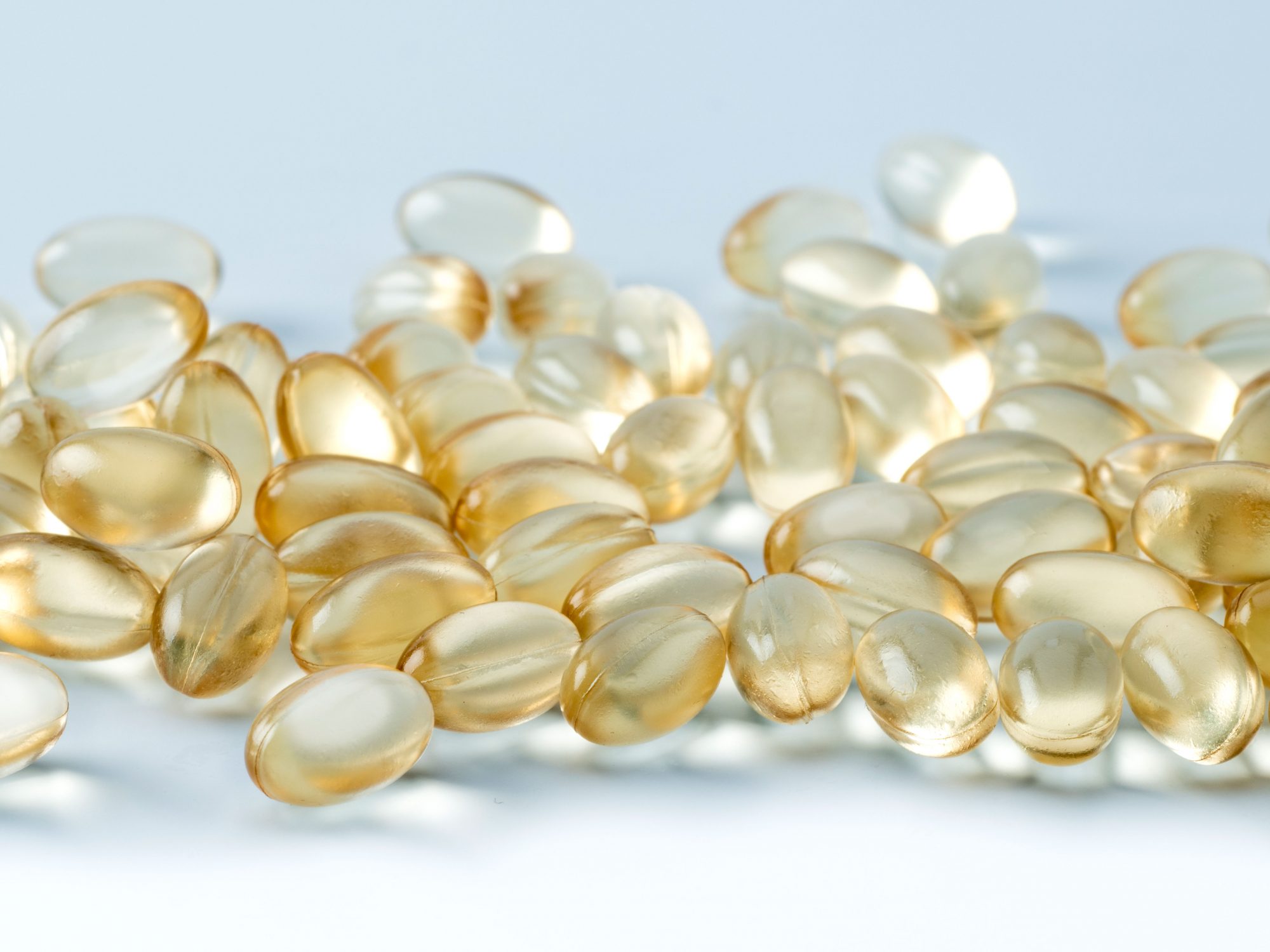 عوارض مصرف بیش از حد ویتامین E